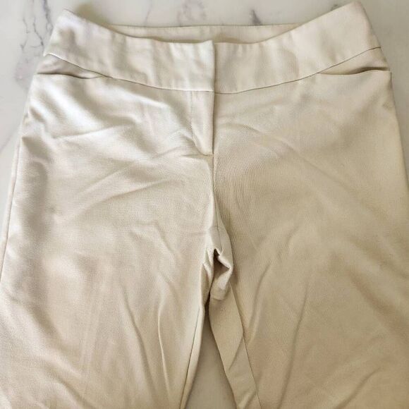 Worthington women's size 8 petite modern fit White flared bottom Y2K - Picture 1 of 6